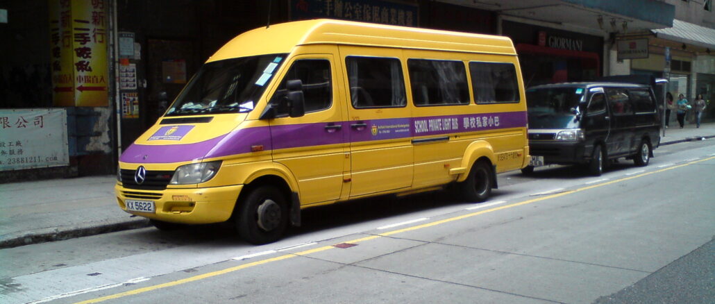 Benz Sprinter 校巴